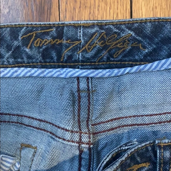 Tommy Hilfiger Jeans - Picture 4 of 5